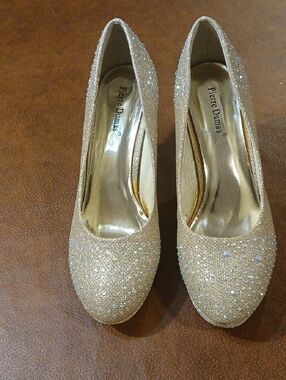 Pierre Dumas Champagne Glitter Crystal Pumps